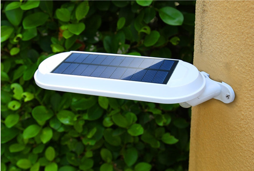 Solar wall light