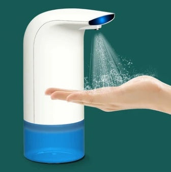 Automatic sensor hand cleaner